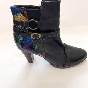 Embossed Adjustable Boots Women's Size 40 / US 9-9.5 Black Gypsy